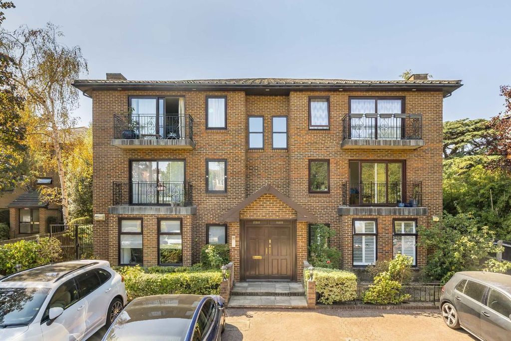 Property photo 1 of 7