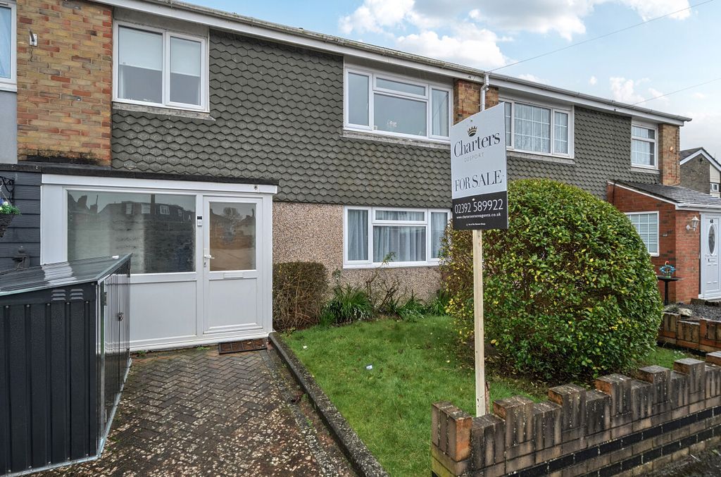 Property photo 1 of 10 1399879-19-6981E7...