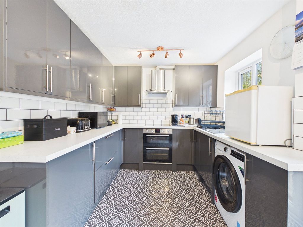 Property photo 2 of 13 Picture No. 09