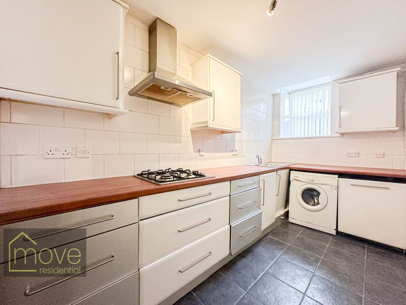 Property photo 2 of 14 Photo 8