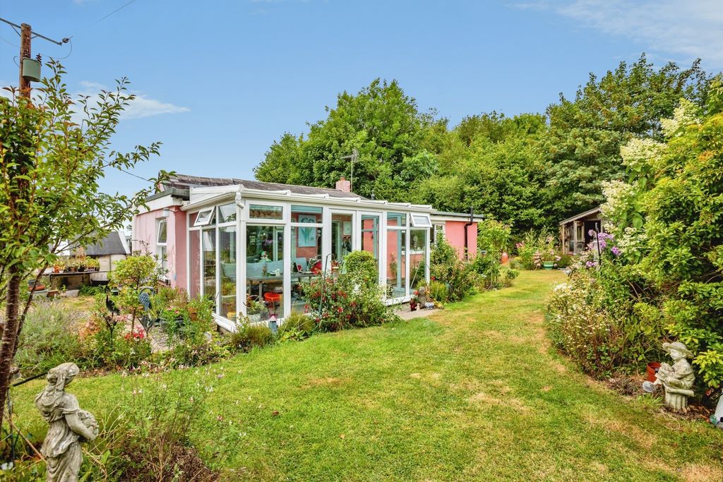 Property photo 2 of 36 Pbox-Img.Jpg