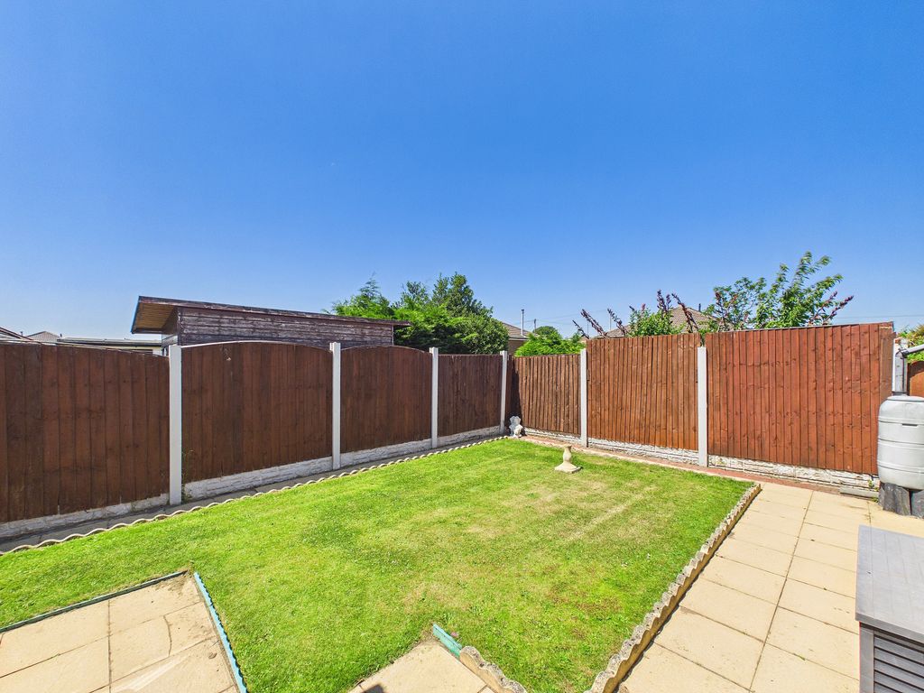 Property photo 2 of 22