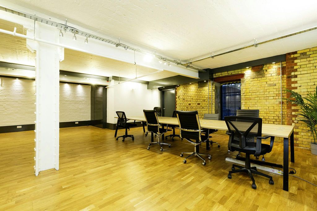 Property photo 3 of 29 Canonbury Yard 5.Jpg