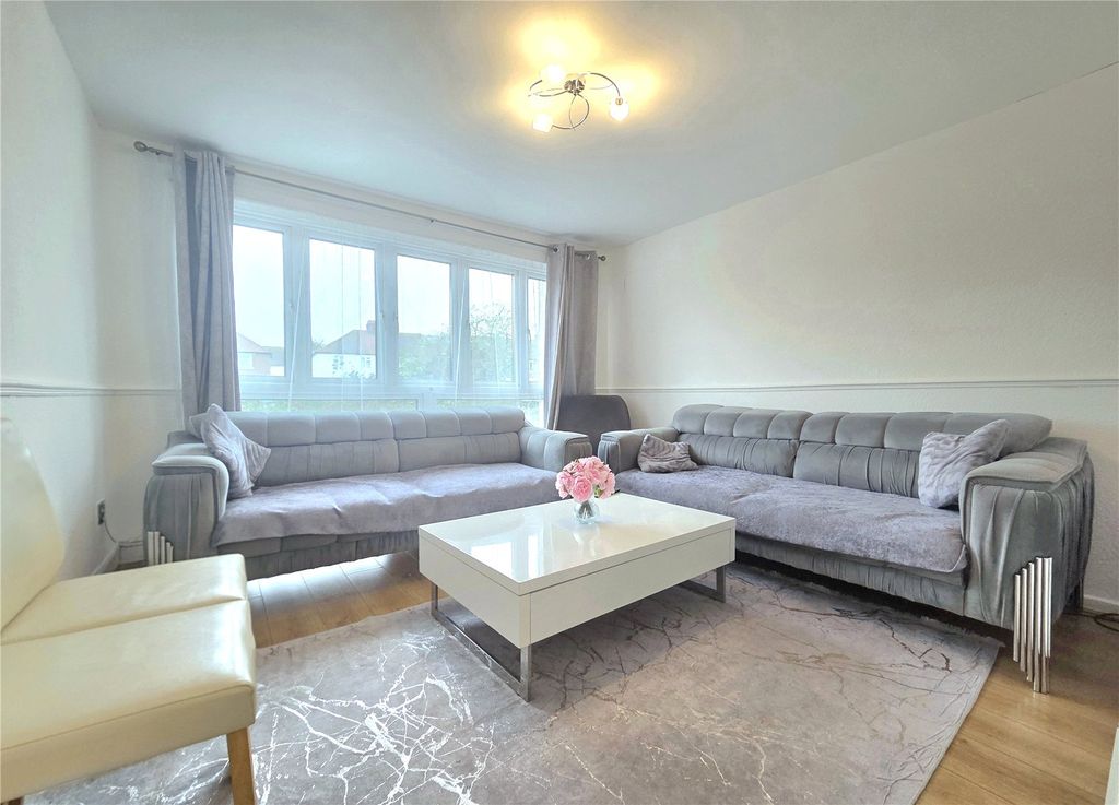 Property photo 2 of 9 Picture No. 07