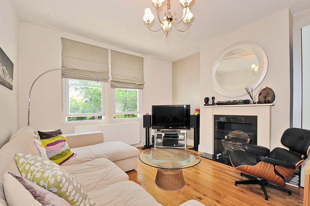 Property photo 1 of 7 Picture No. 18