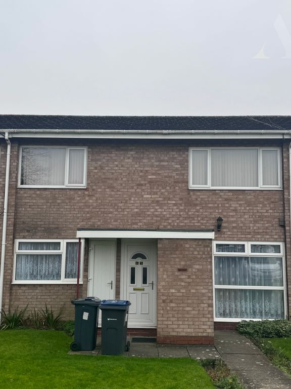 Property photo 1 of 11 65 Langham Close Frontage