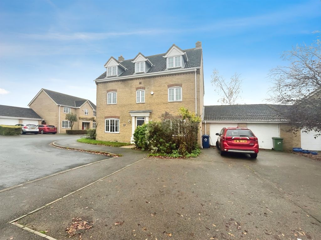 Property photo 1 of 15