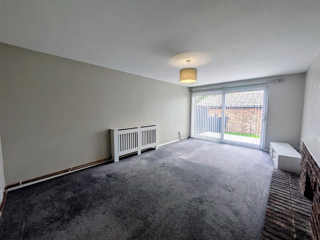 Property photo 3 of 15 743F3E81-9F01-490A-9dc4-1F7B5c4677Ca~1.Jpg