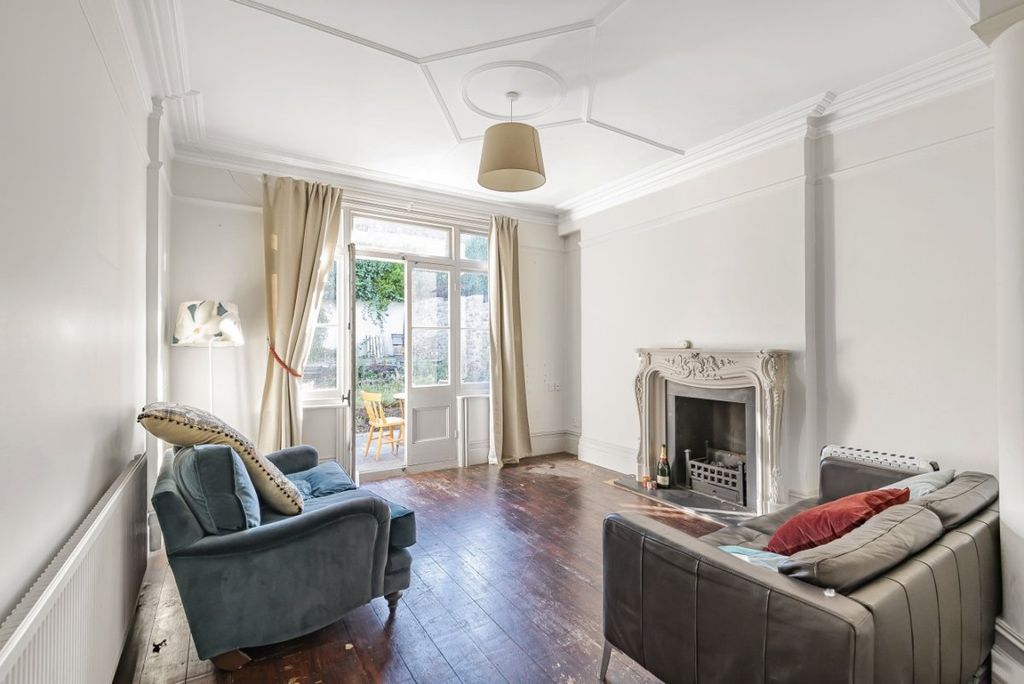 Property photo 3 of 12 887306 (3)