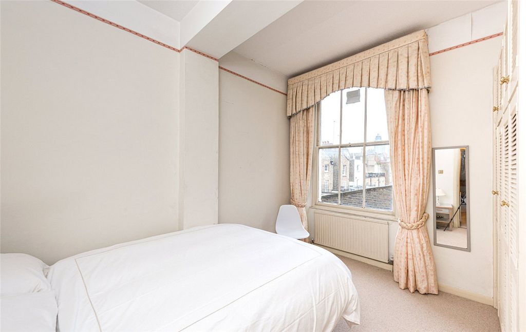 Property photo 2 of 7 Picture No. 06