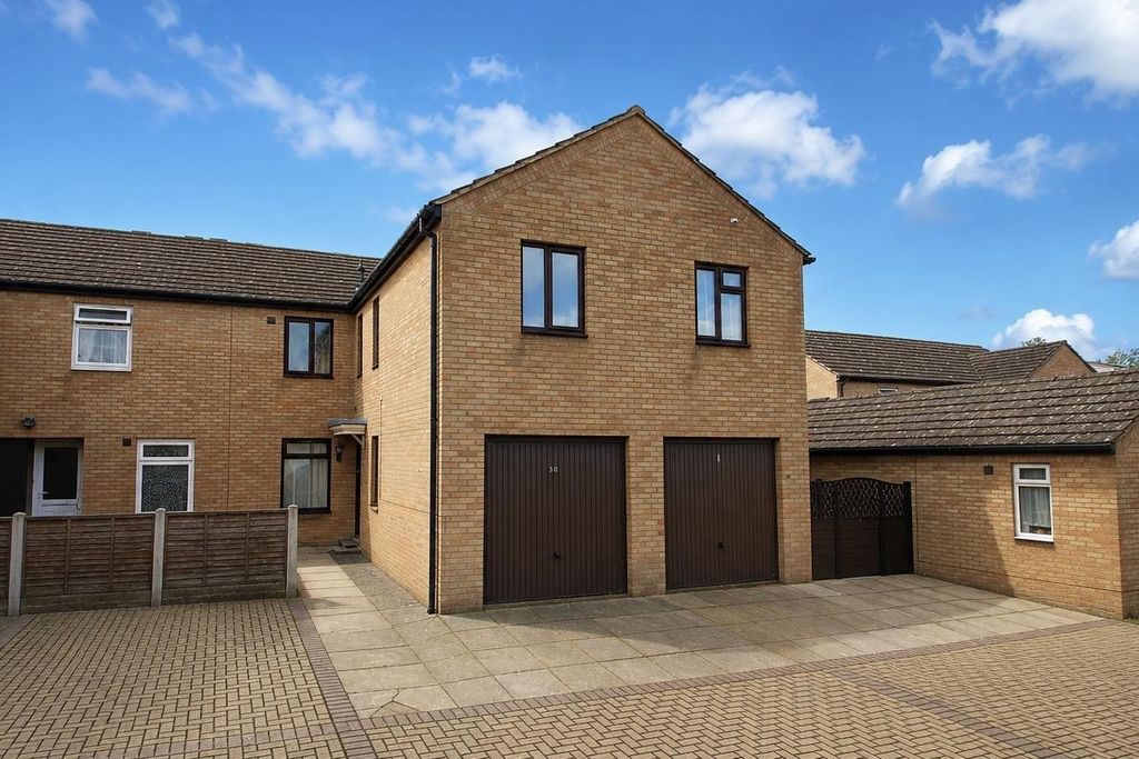 Property photo 1 of 14 6A24D11C-91Dd-4787-8A4F-A0543A83D9E8.Jpeg
