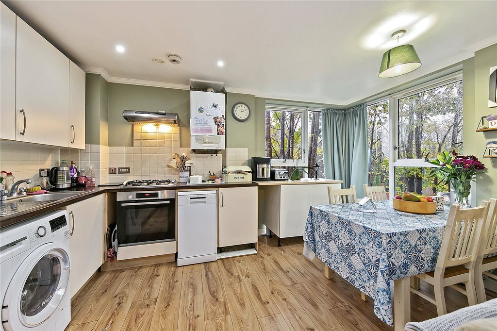 Property photo 3 of 10 Picture No. 06