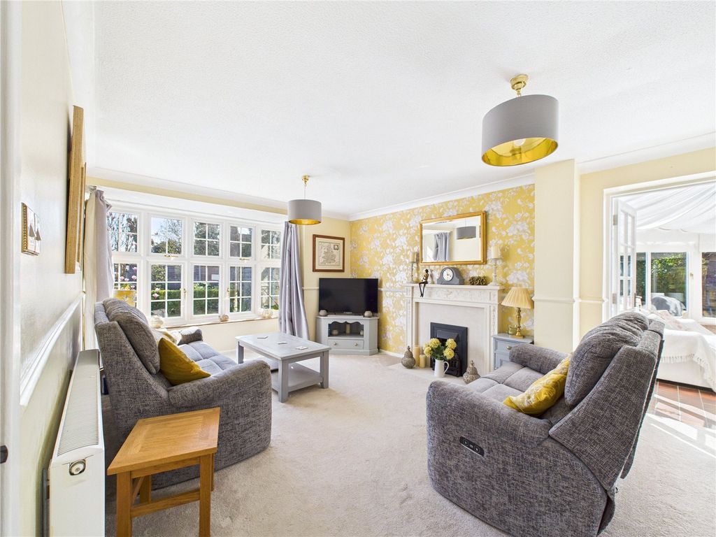 Property photo 2 of 17 Picture No. 02