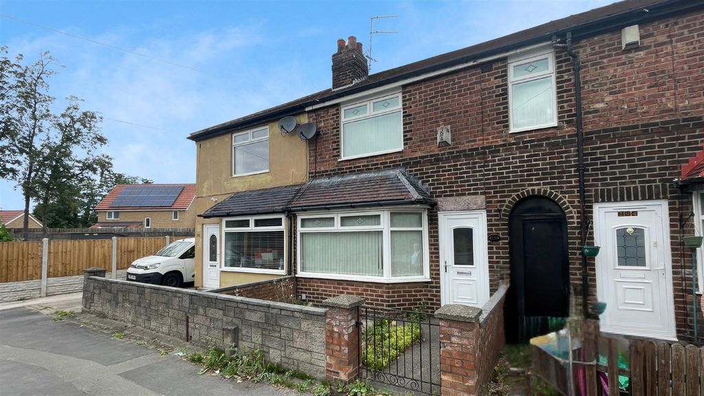 Property photo 1 of 19 Reginald Road For Sale