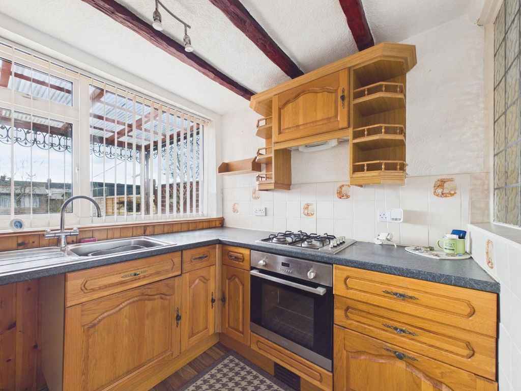 Property photo 3 of 17 4942077