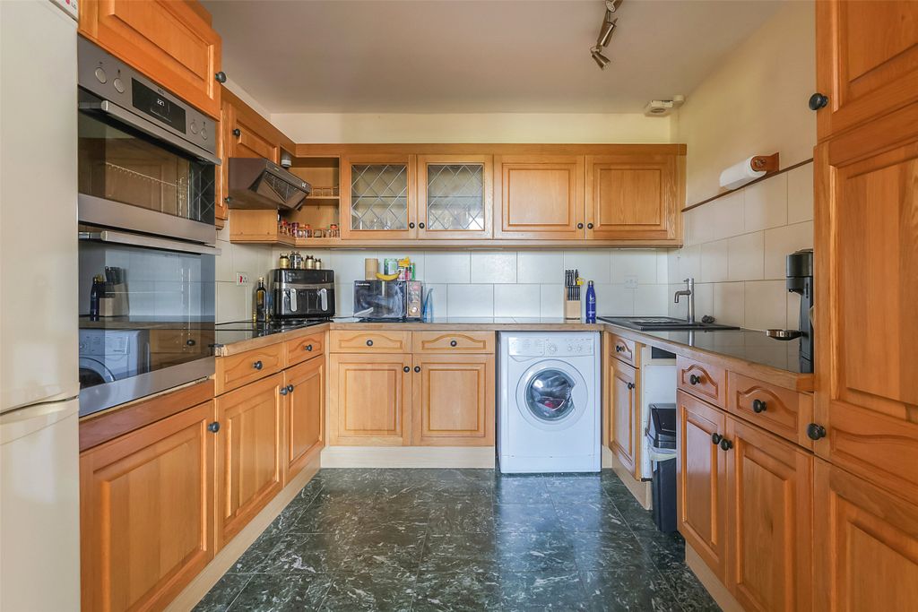 Property photo 3 of 13 Picture No. 08
