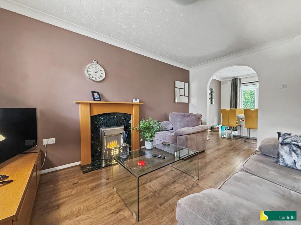 Property photo 3 of 13 13.Jpg