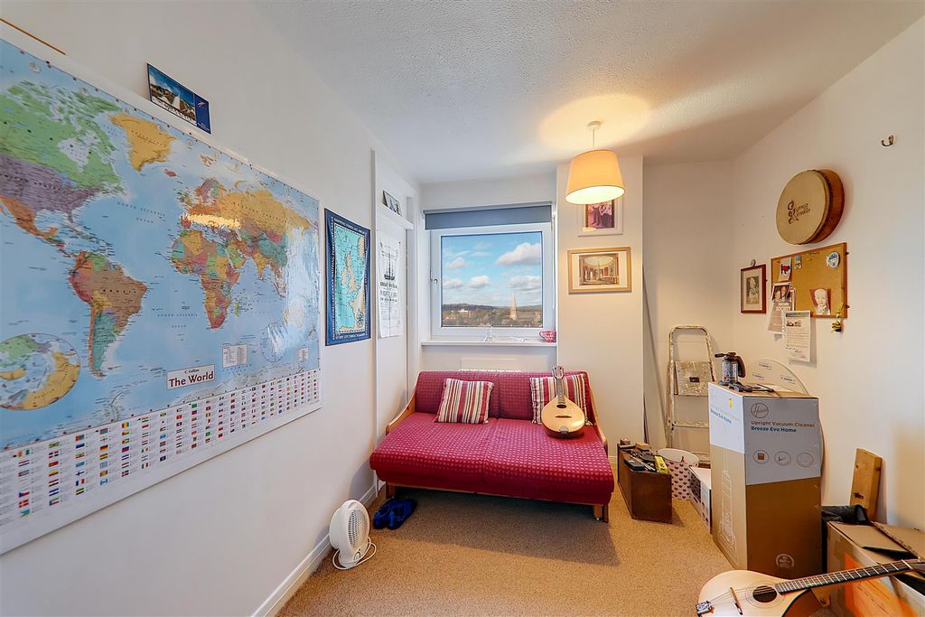 Property photo 3 of 12 Img_5659-Img_5661.Jpg