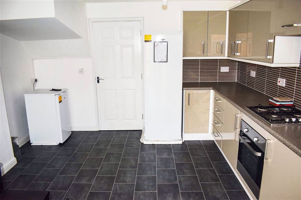 Property photo 3 of 12 Picture No. 07