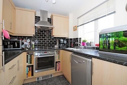 Property photo 2 of 8 Kitchen