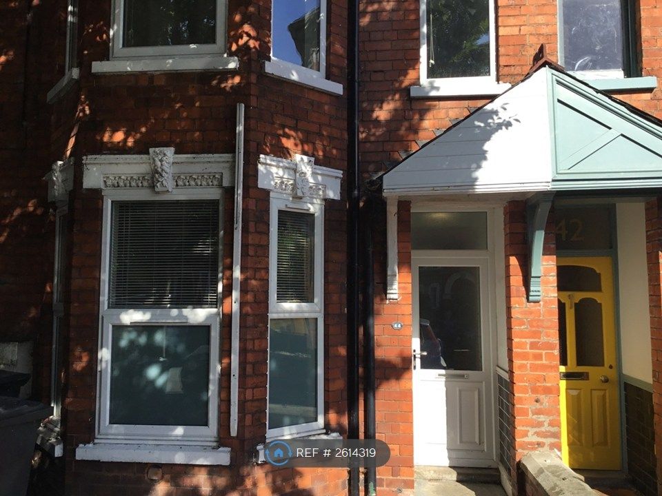 Property photo 2 of 10