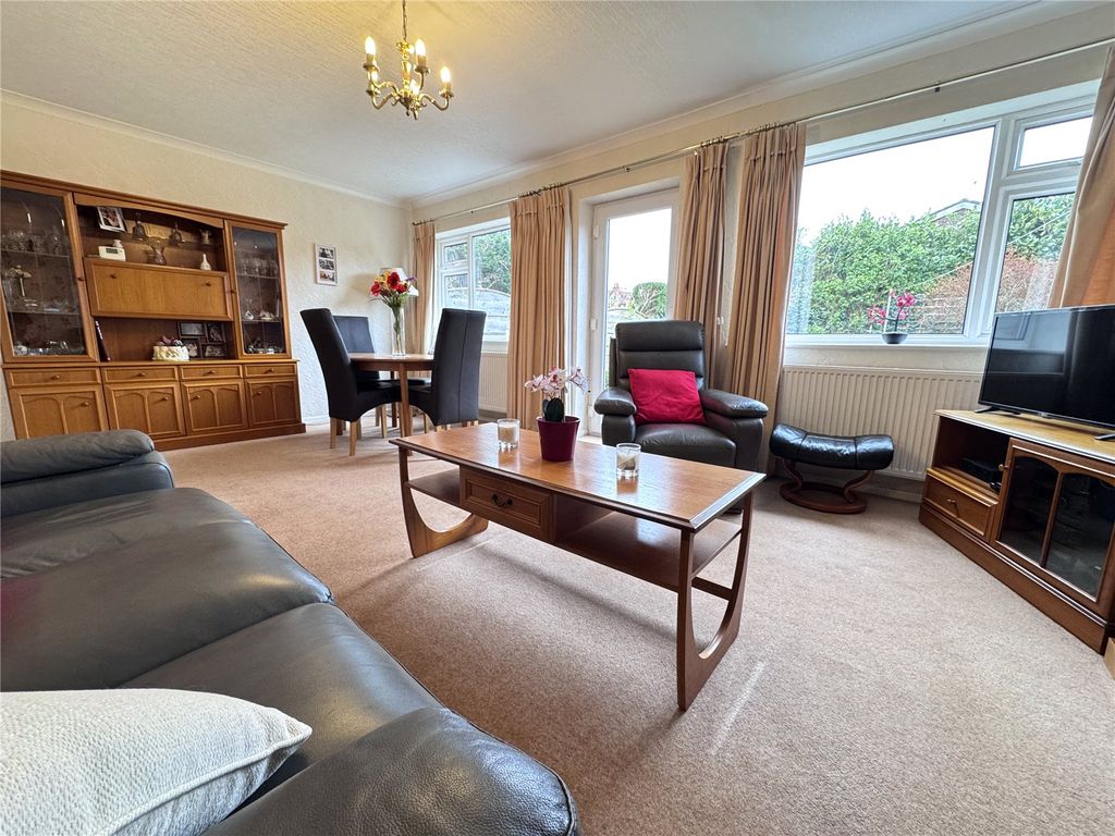 Property photo 2 of 10 Picture No. 08