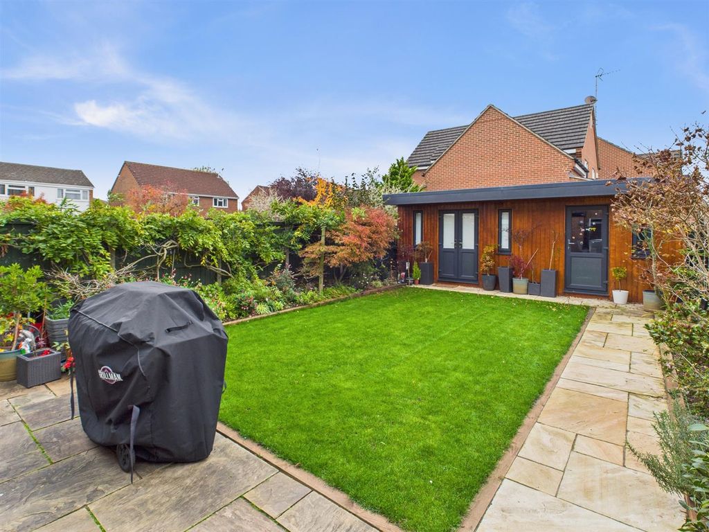 Property photo 3 of 23