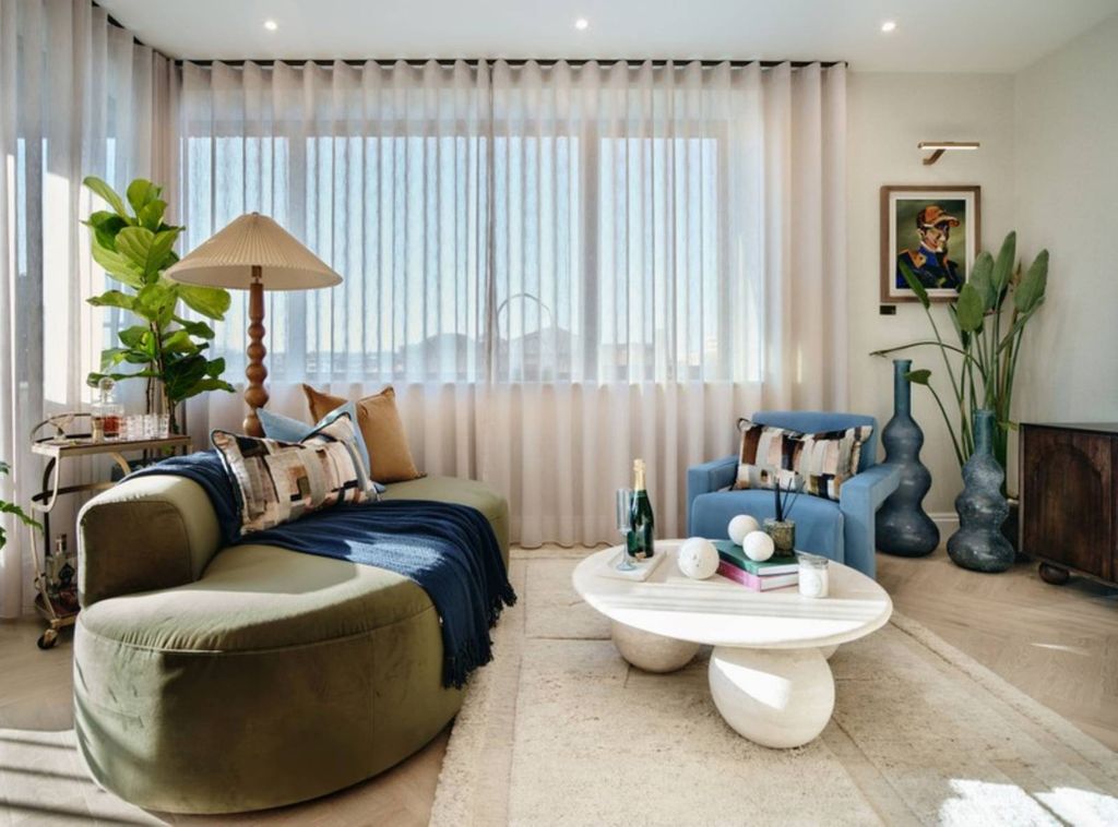 Property photo 3 of 22