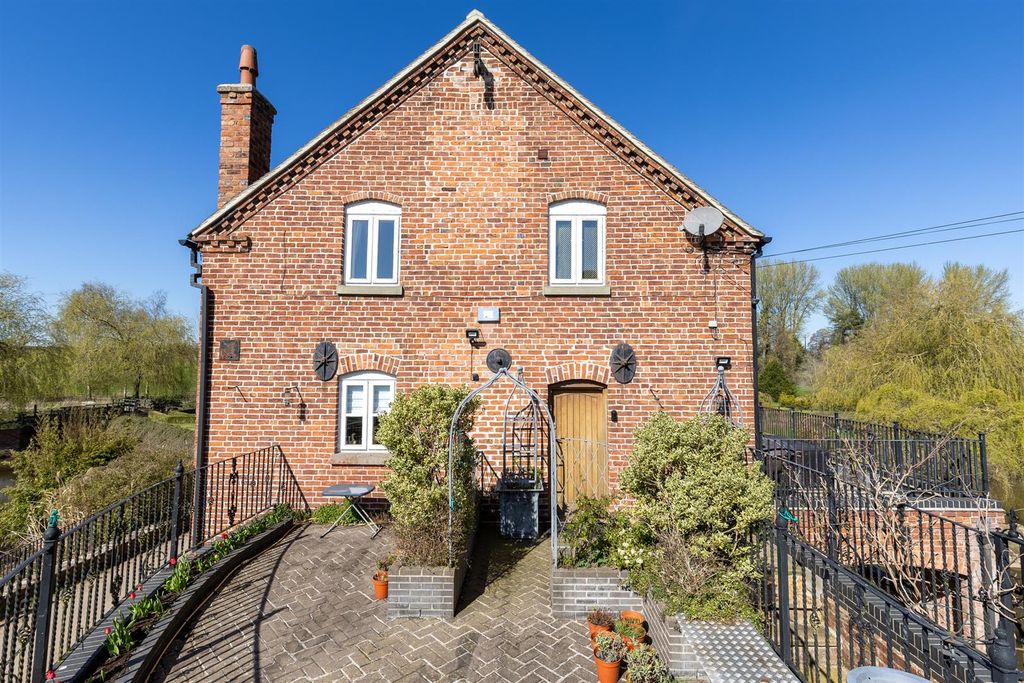 Property photo 2 of 43 1Hankelowmill-53.Jpg