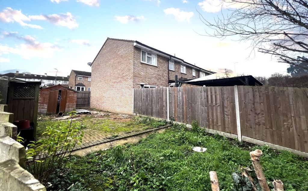 Property photo 2 of 7