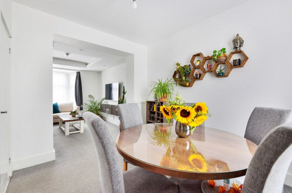 Property photo 3 of 11 Picture No. 03