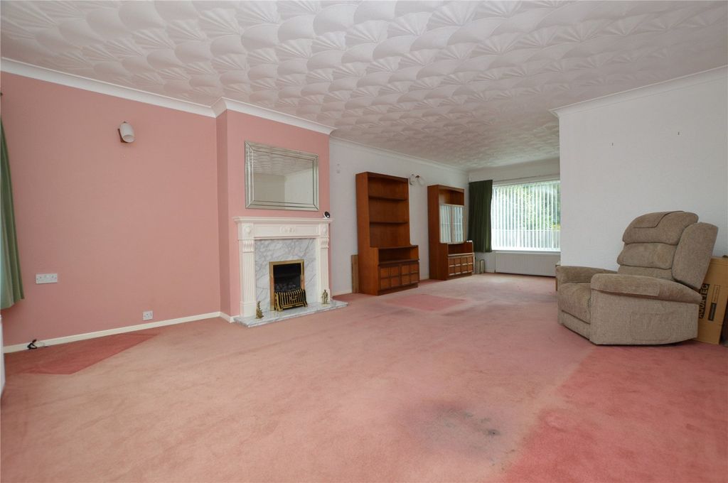 Property photo 2 of 20 Picture No. 09