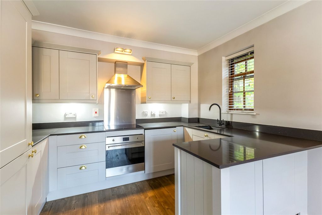 Property photo 1 of 12 Picture No. 20