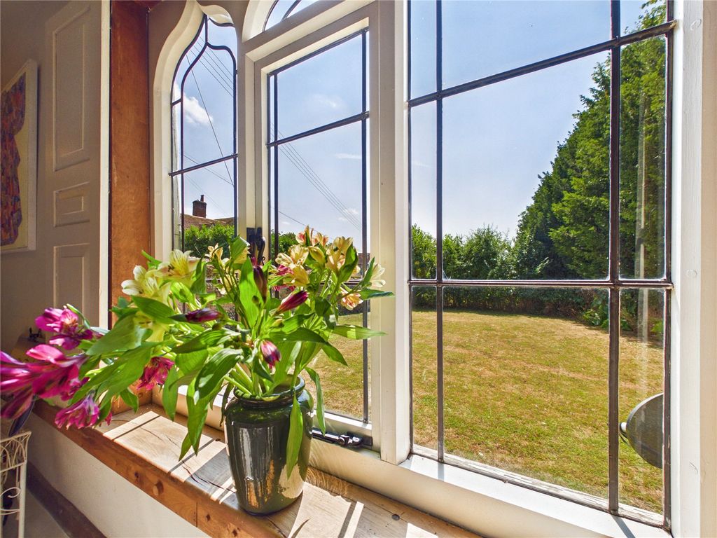 Property photo 3 of 19 Picture No. 15