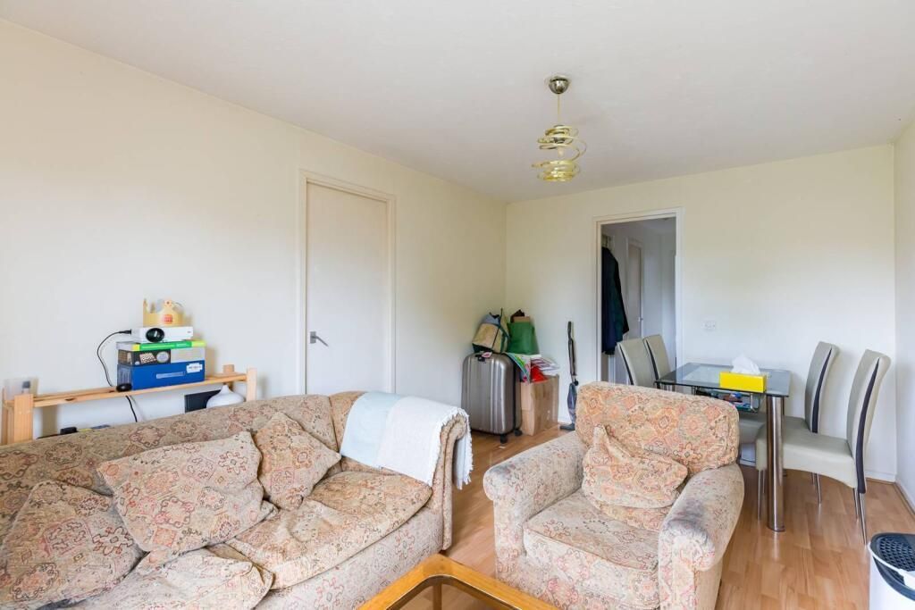 Property photo 2 of 11 Photo 2