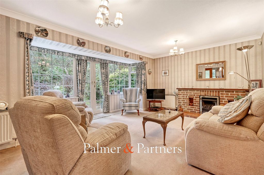 Property photo 3 of 35 Picture No. 95