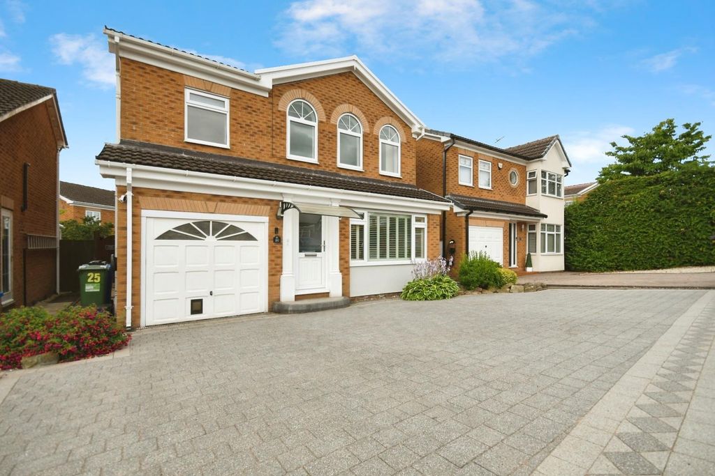 Property photo 1 of 30 Front 04.Jpg