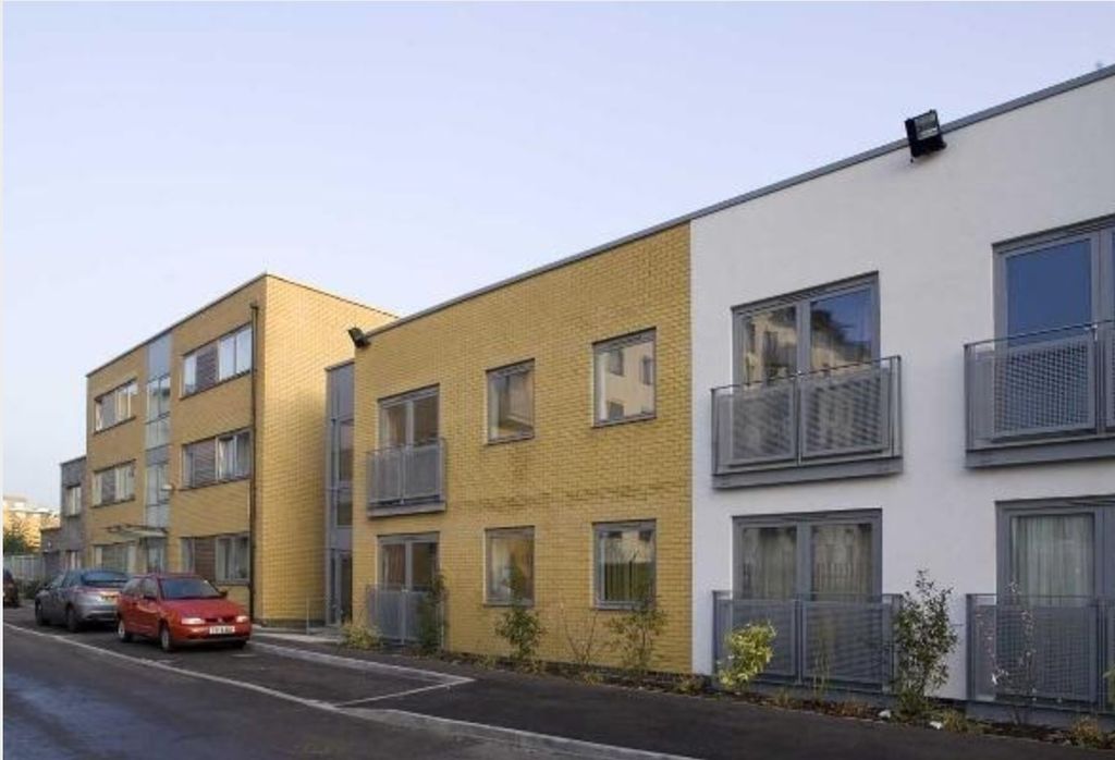 Property photo 1 of 6