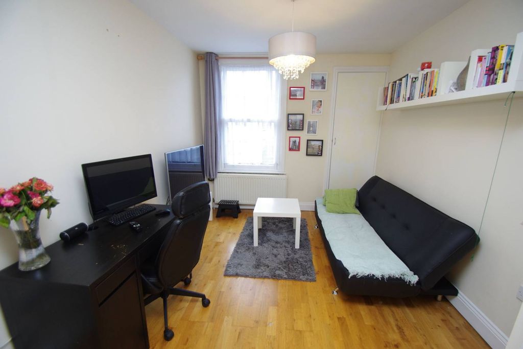 Property photo 2 of 4