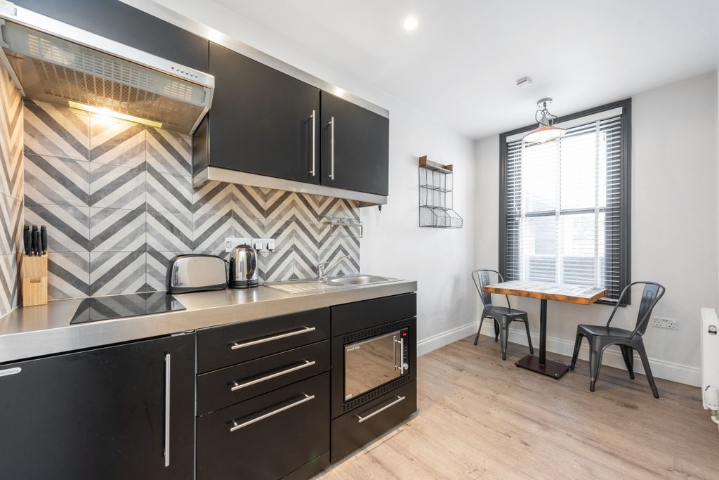 Property photo 1 of 5 S 1R