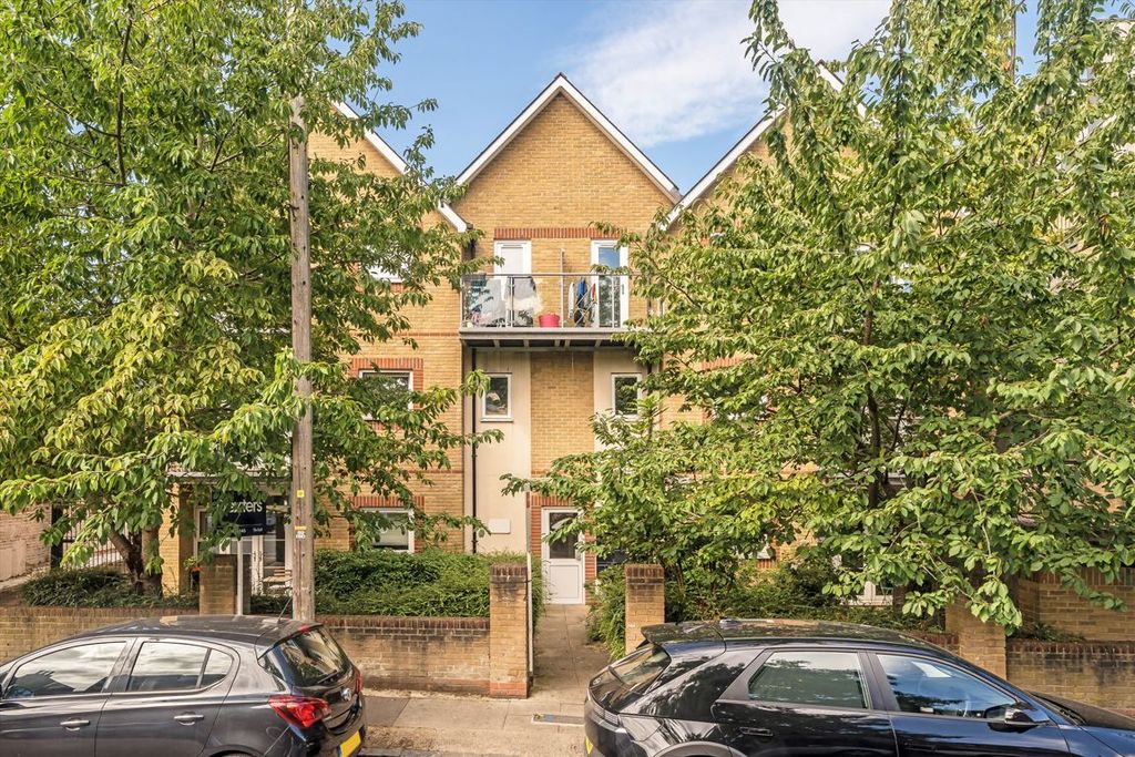 Property photo 1 of 10