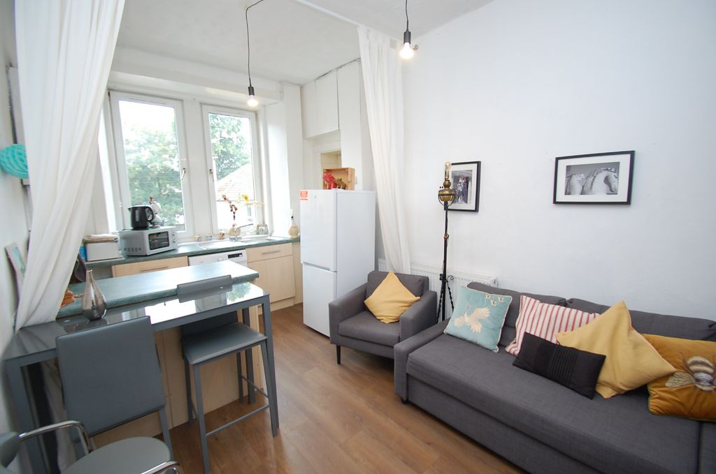 Property photo 2 of 11 5366331