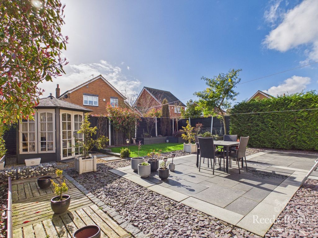 Property photo 2 of 23 Rear Garden