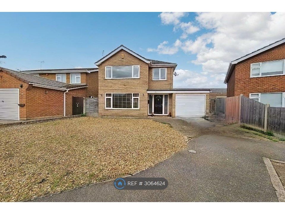 Property photo 1 of 8 Front