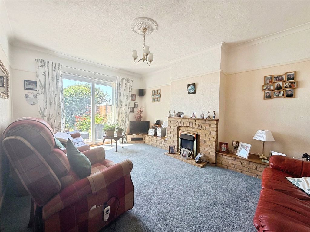 Property photo 2 of 22 Picture No. 10