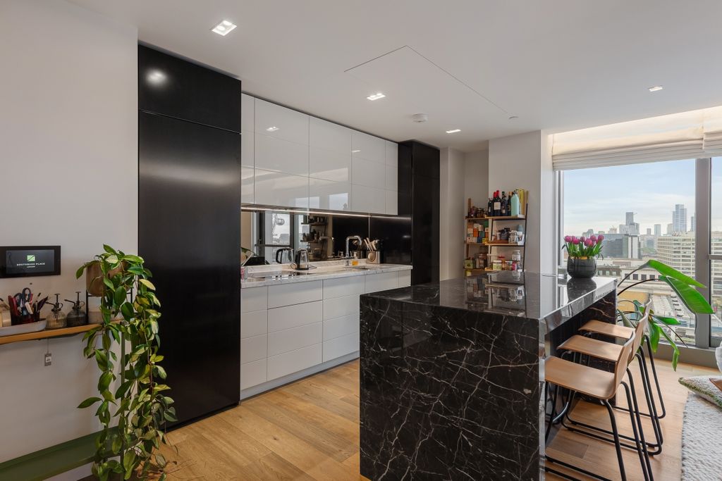 Property photo 2 of 16 094A7129