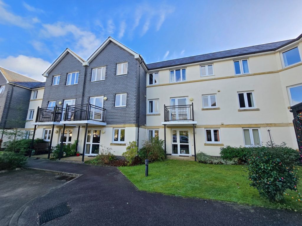 Property photo 1 of 11 4983650
