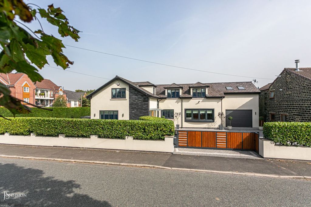 Property photo 1 of 88