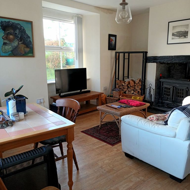 Property photo 3 of 14
