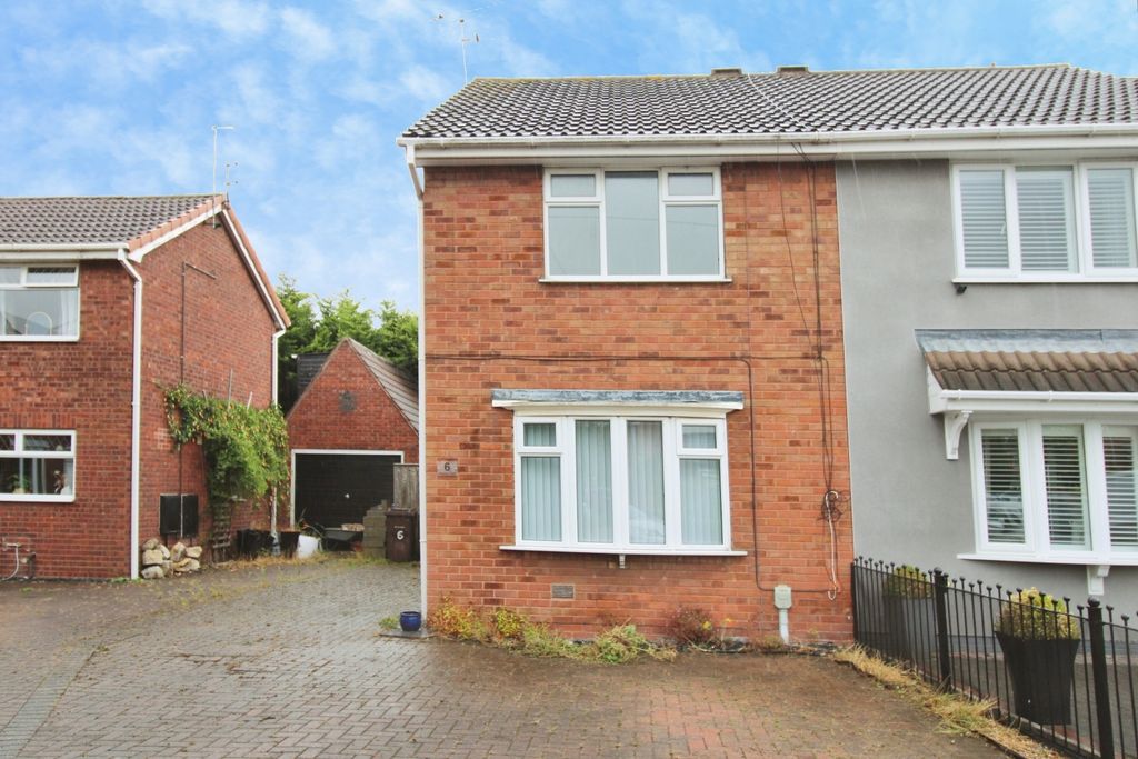 Property photo 1 of 12 Pbox-Img.Jpg